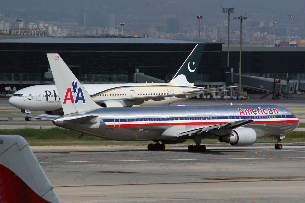 American Airlines Boeing 767-300ER