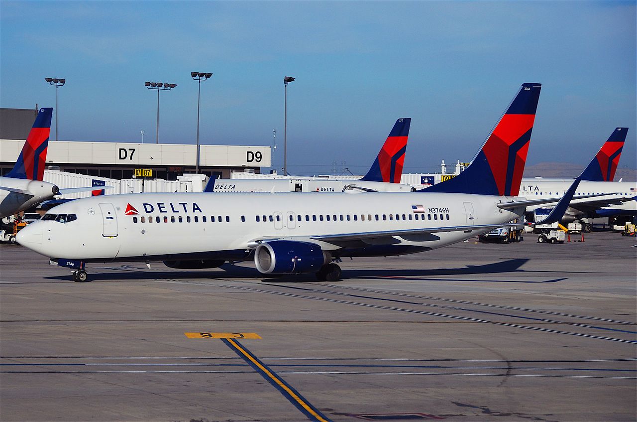 Delta Air Lines Boeing 737-800